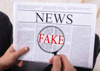 Verificação de Fatos