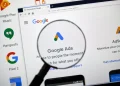 Logotipo do Google Ads - Fotografia editorial de stock