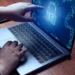 Aumentam os crimes digitais no Brasil 2 Crimes Digitais/Dia Internacional da Internet Segura é celebrado no segundo dia da segunda semana de fevereiro Freepik